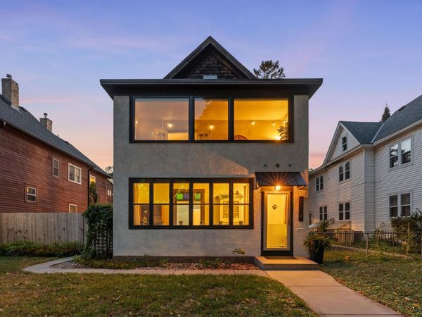 2414 24th Avenue S, Minneapolis, MN 55406
