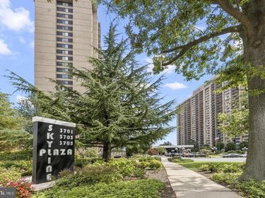 3705 S GEORGE MASON DRIVE, Unit 2002S, FALLS CHURCH, VA 22041