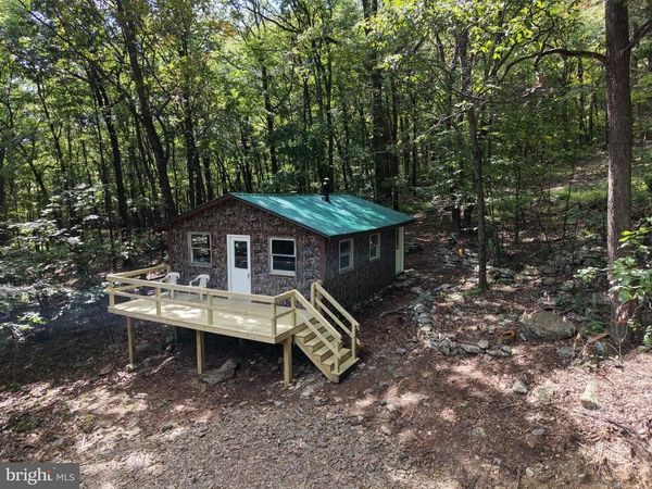 22+/- ACRES AT 20526 LAUREL MOUNTAIN ROAD, THREE SPRINGS, PA 17264