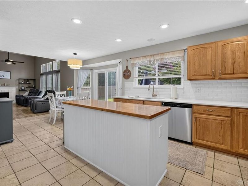 205 Steeplechase Drive, Springboro, OH 45066 Photo 14