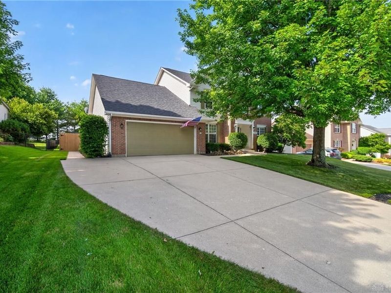 205 Steeplechase Drive, Springboro, OH 45066 Photo 2
