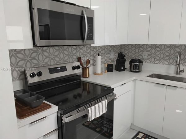 4901 NW 177th St , Unit 1, Miami Gardens, FL 33055