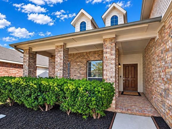 7448 Maroon Drive , Fort Worth, TX 76120