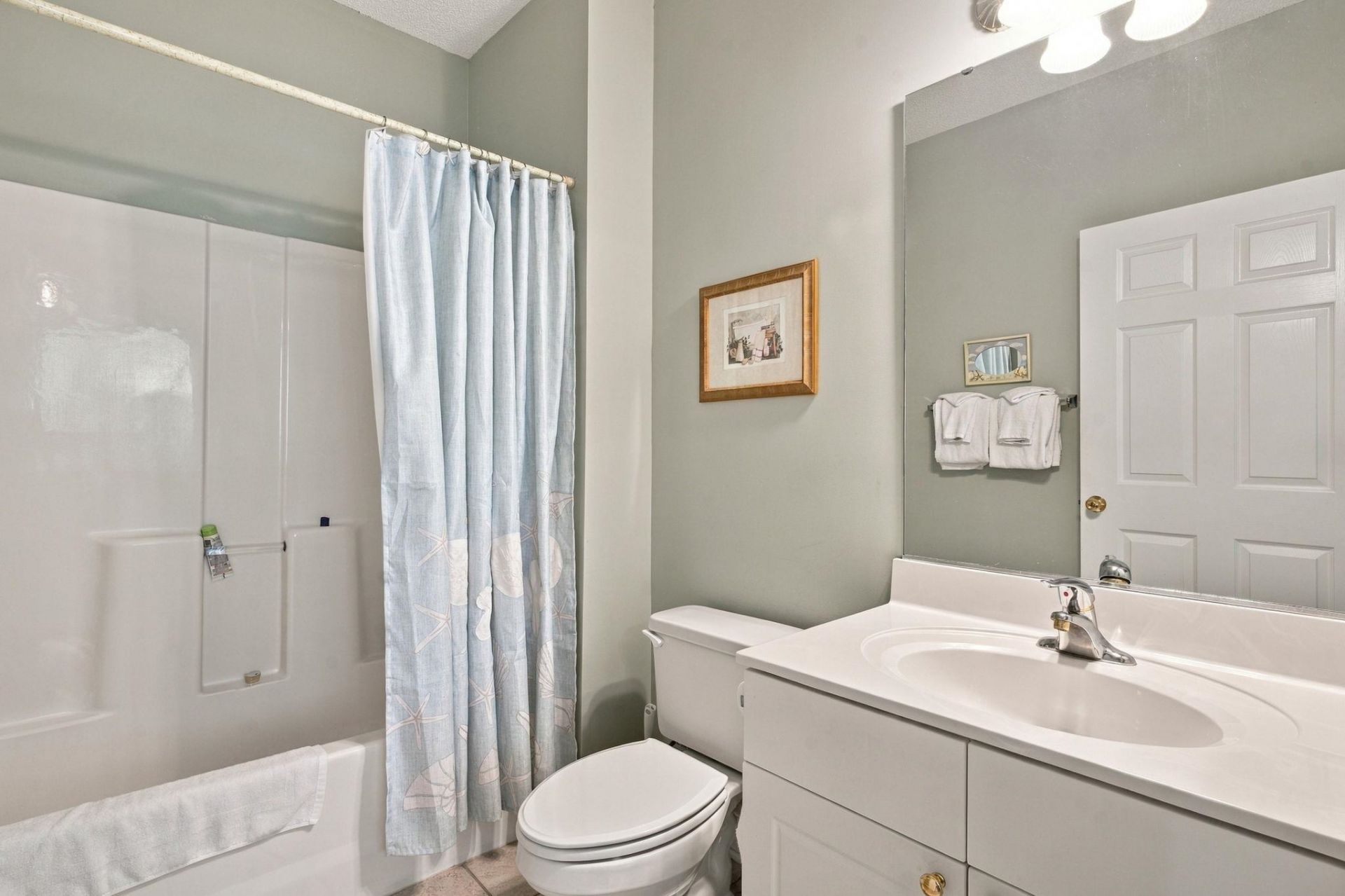 5825 Catalina Dr.  Photo 18