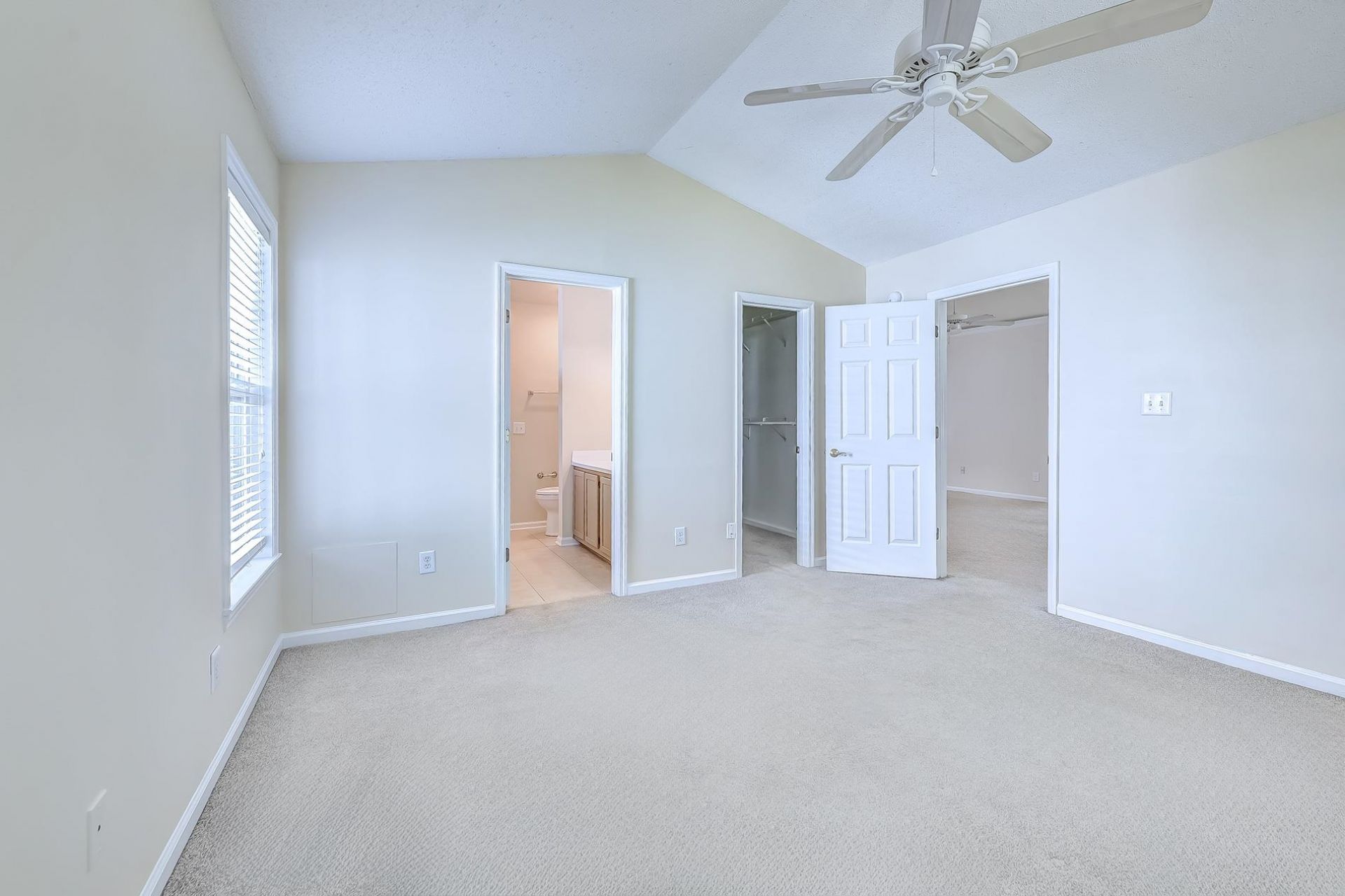 2528 Oriole Dr. Photo 16