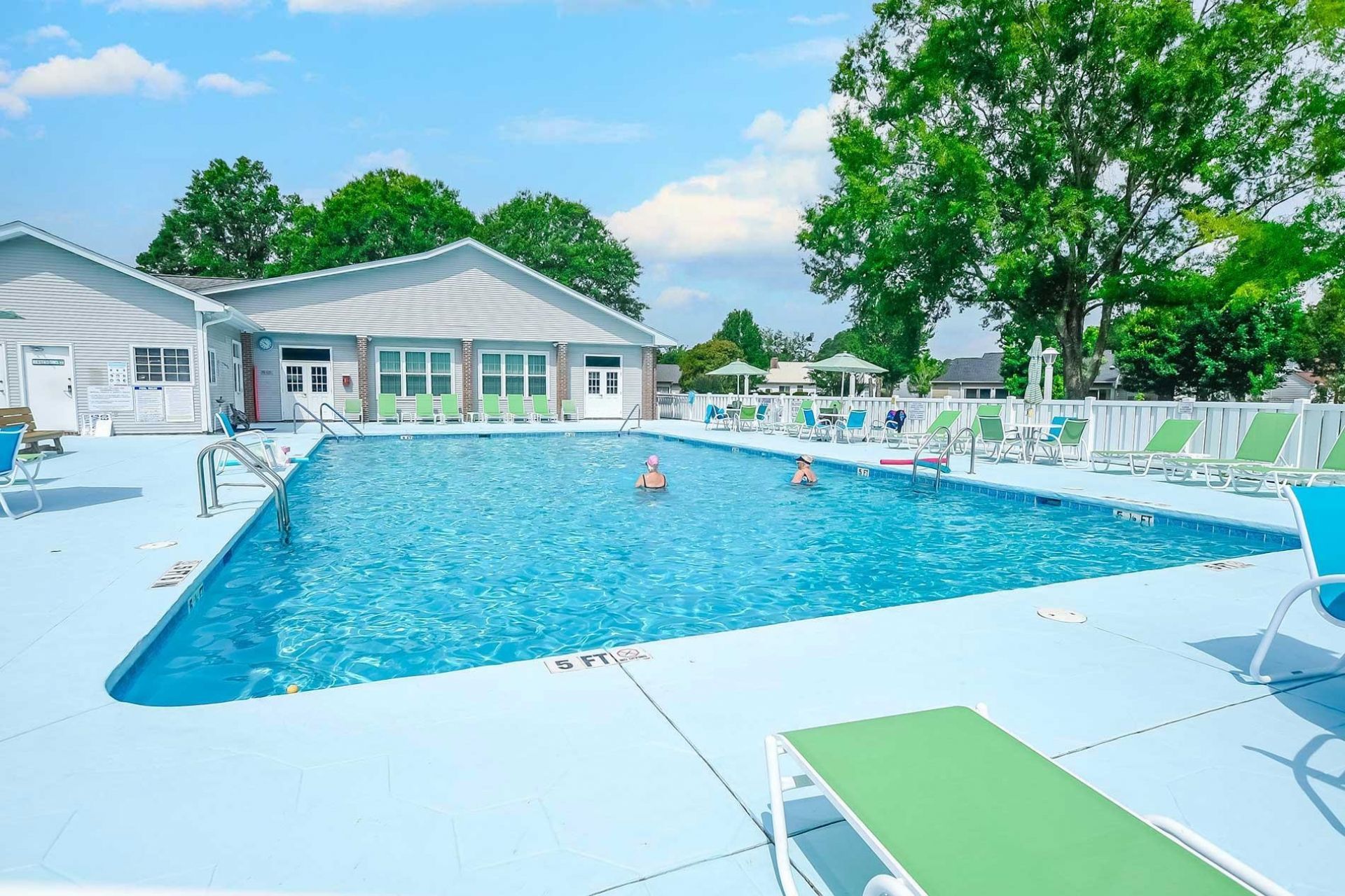 2528 Oriole Dr. Photo 46