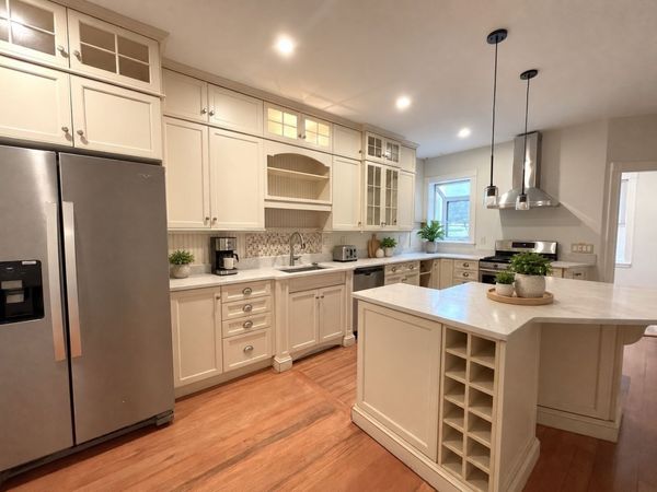 6 Strathmore Rd, Unit 2A, Brookline, MA 02445