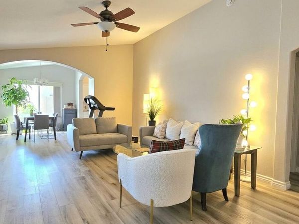 5009 W KERRY Lane, Glendale, AZ 85308