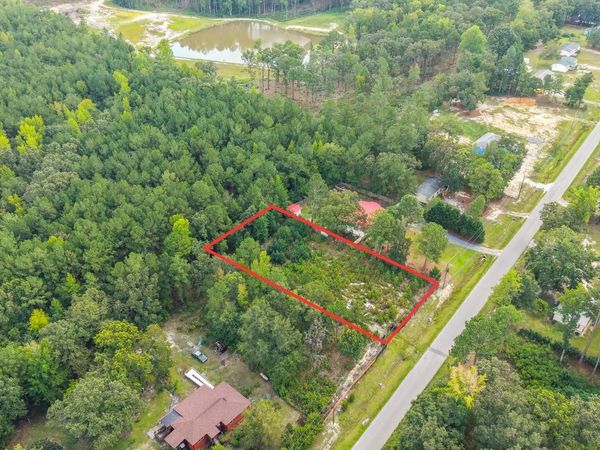 360 Best Street , Raeford, NC 28376