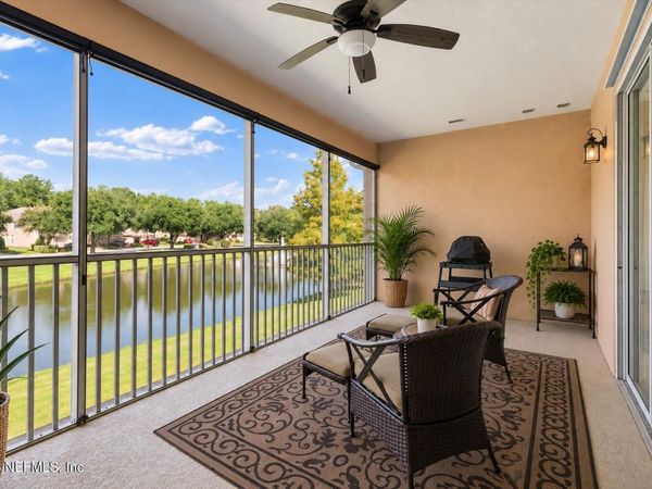8686 LITTLE SWIFT Circle, Jacksonville, FL 32256