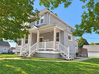 2040 AVENUE B, COUNCIL BLUFFS, IA 51501