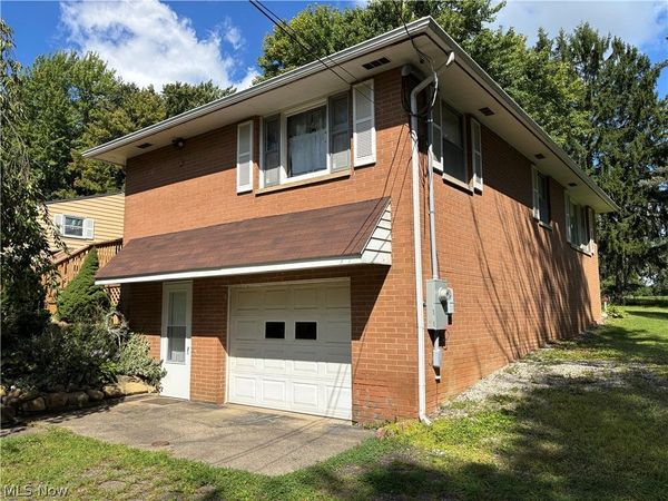 1420 E Beech Street , Alliance, OH 44601