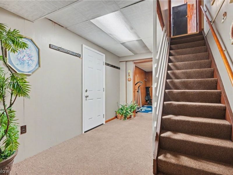 1420 E Beech Street, Alliance, OH 44601 Photo 25