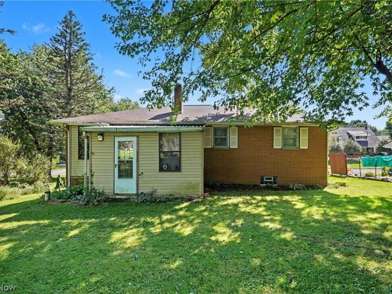 1420 E Beech Street, Alliance, OH 44601 Photo 9
