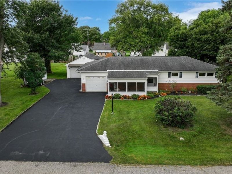 1325 Delverne Avenue SW, Canton, OH 44710 Photo 12