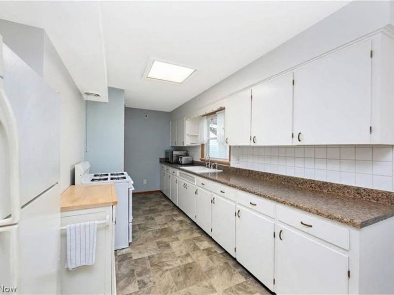 1325 Delverne Avenue SW, Canton, OH 44710 Photo 25