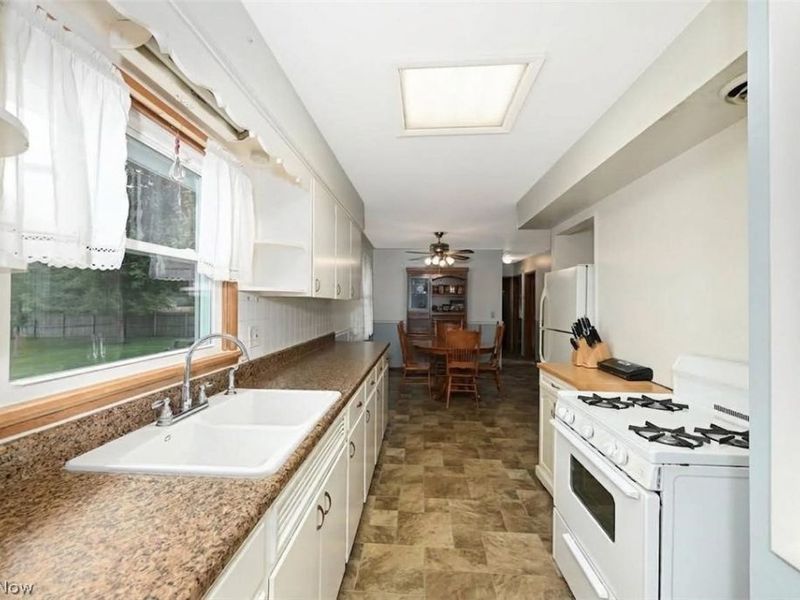1325 Delverne Avenue SW, Canton, OH 44710 Photo 27