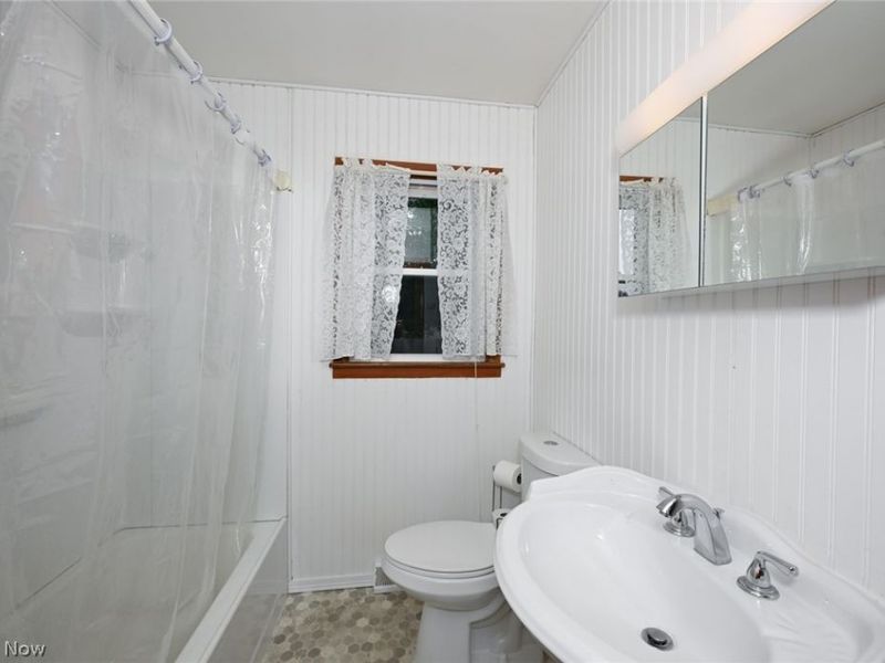 1325 Delverne Avenue SW, Canton, OH 44710 Photo 39