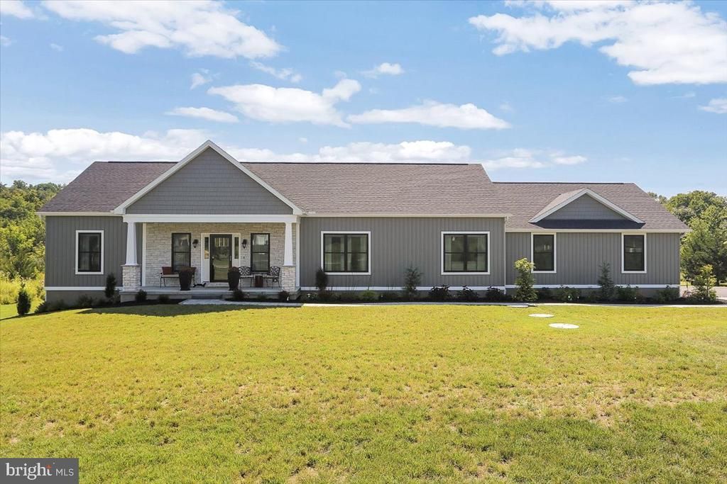 450 THUNDERGUST MILL ROAD, WELLSVILLE, PA 17365