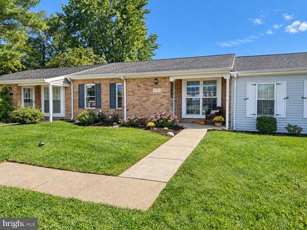 5765 CORSAIR COURT, BENSALEM, PA 19020