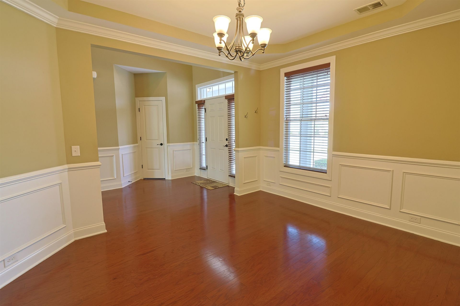 1405 Turtle Ct. Photo 10