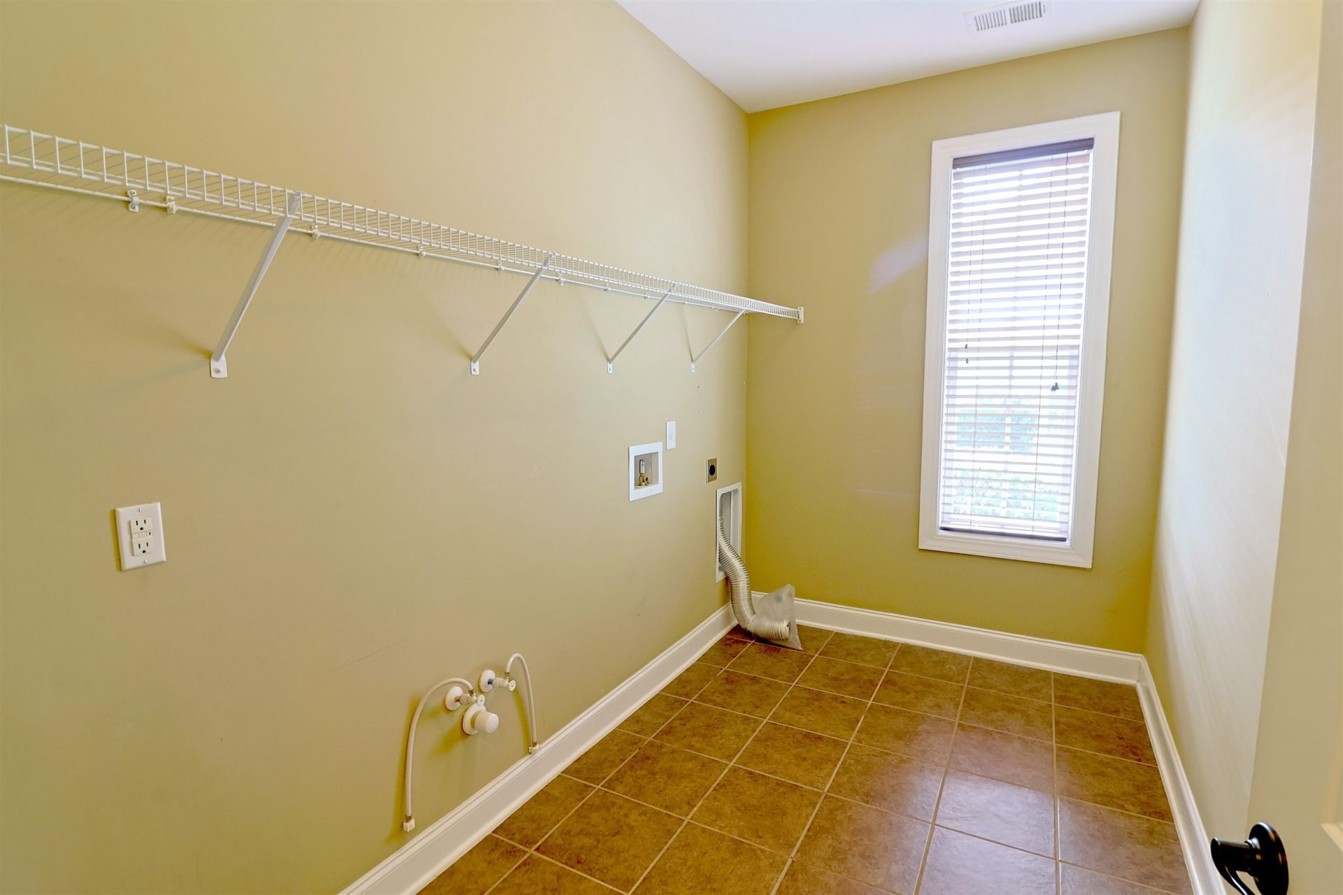 1405 Turtle Ct. Photo 25