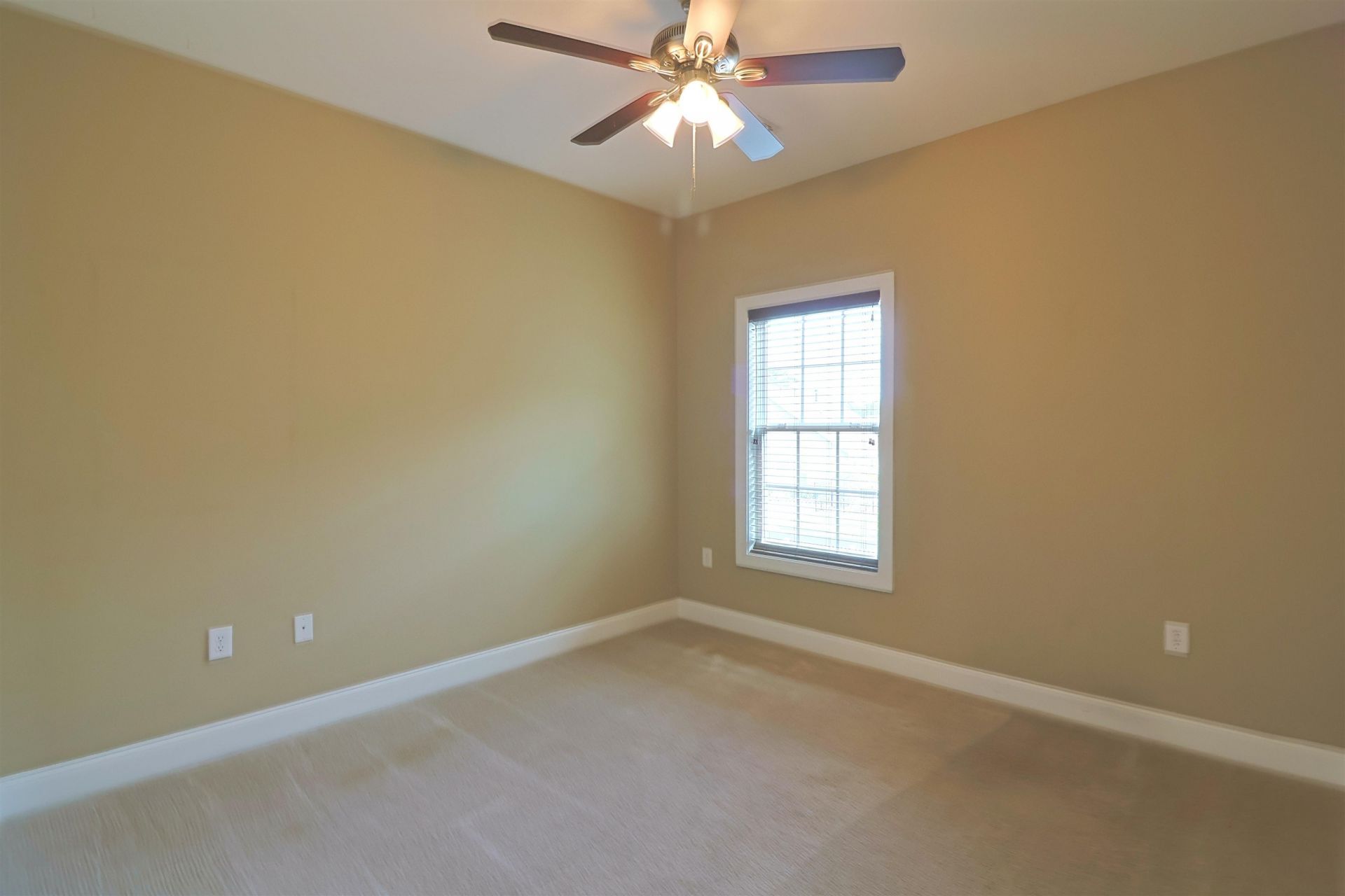 1405 Turtle Ct. Photo 34