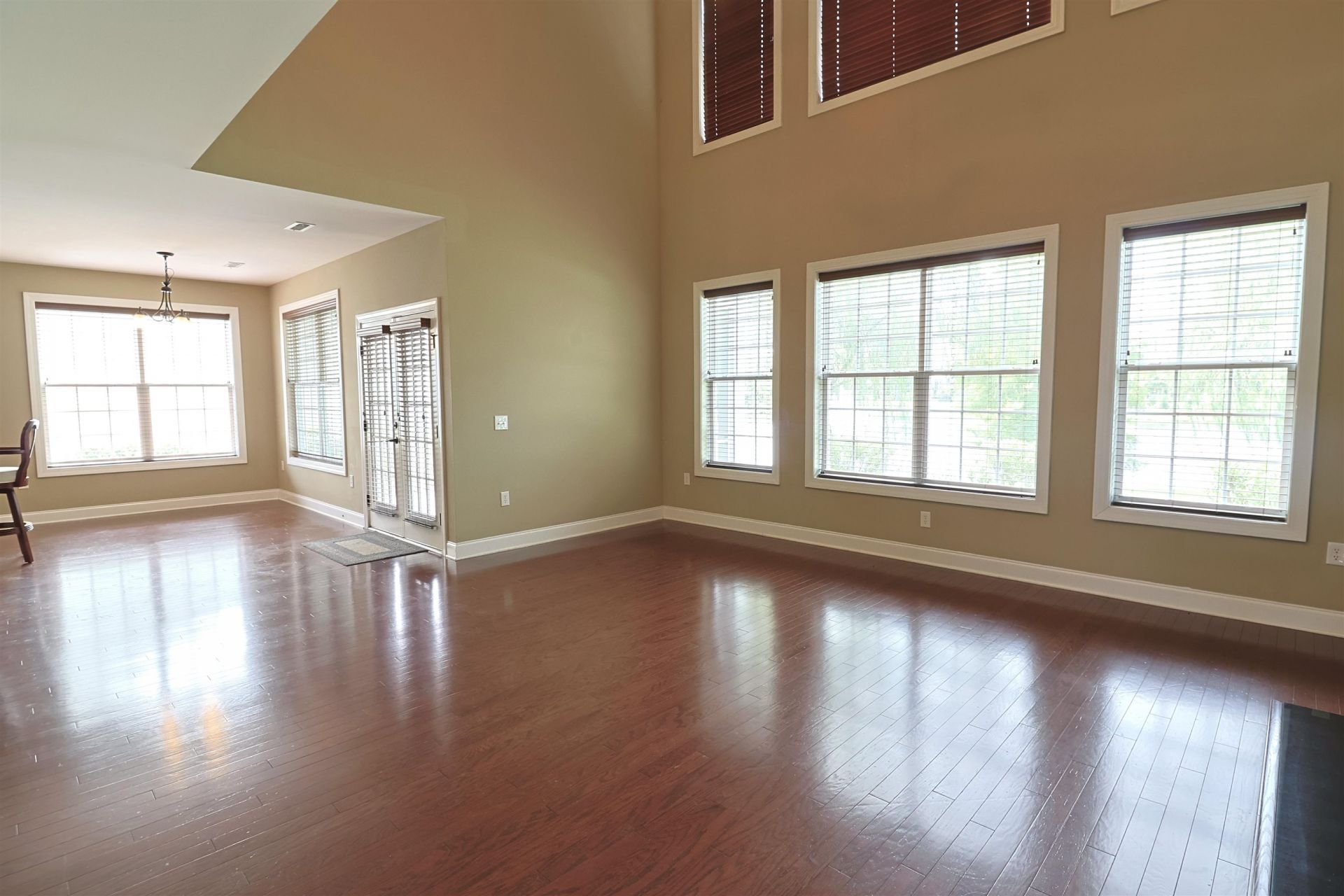 1405 Turtle Ct. Photo 9