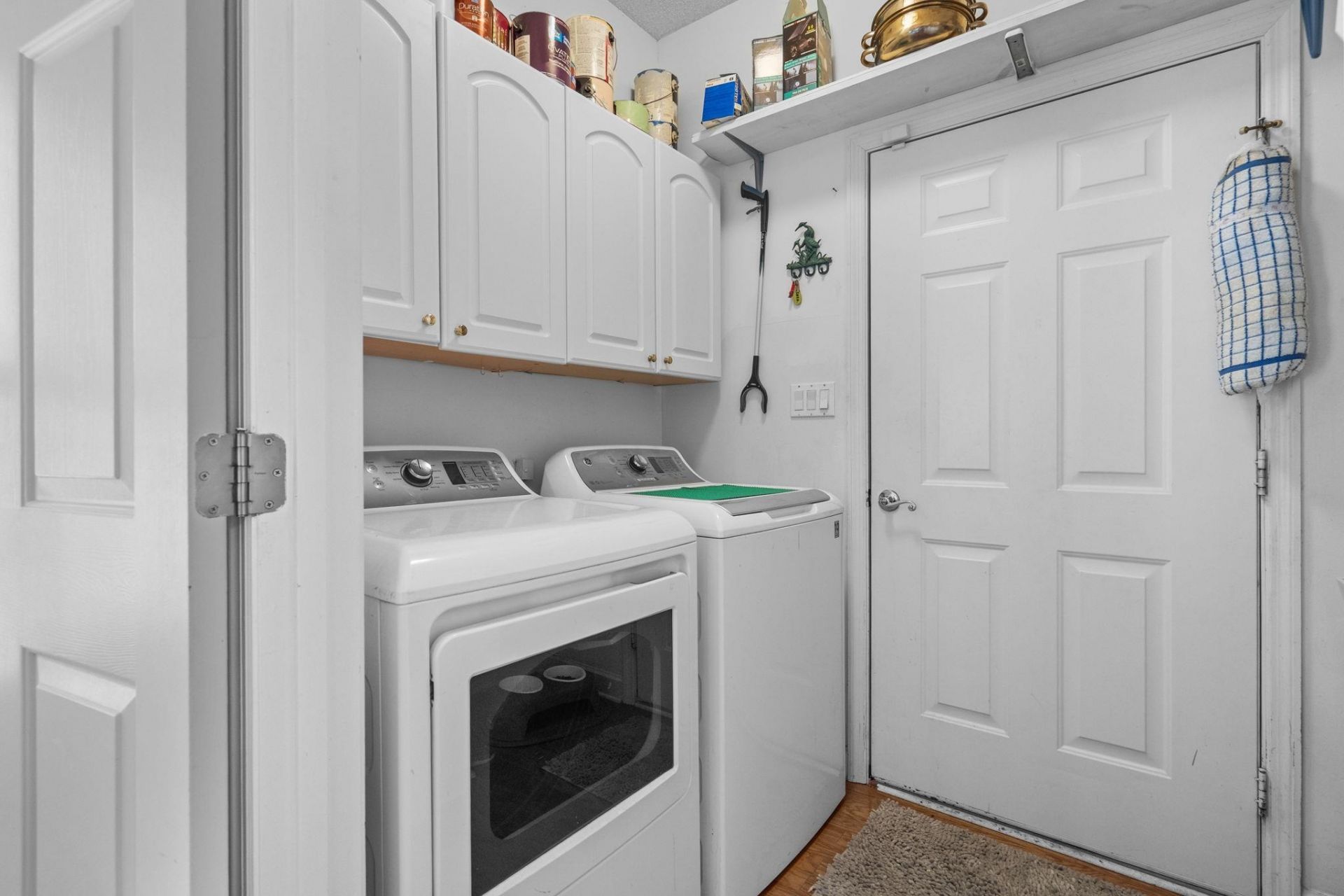 482 Shellbank Dr. Photo 34