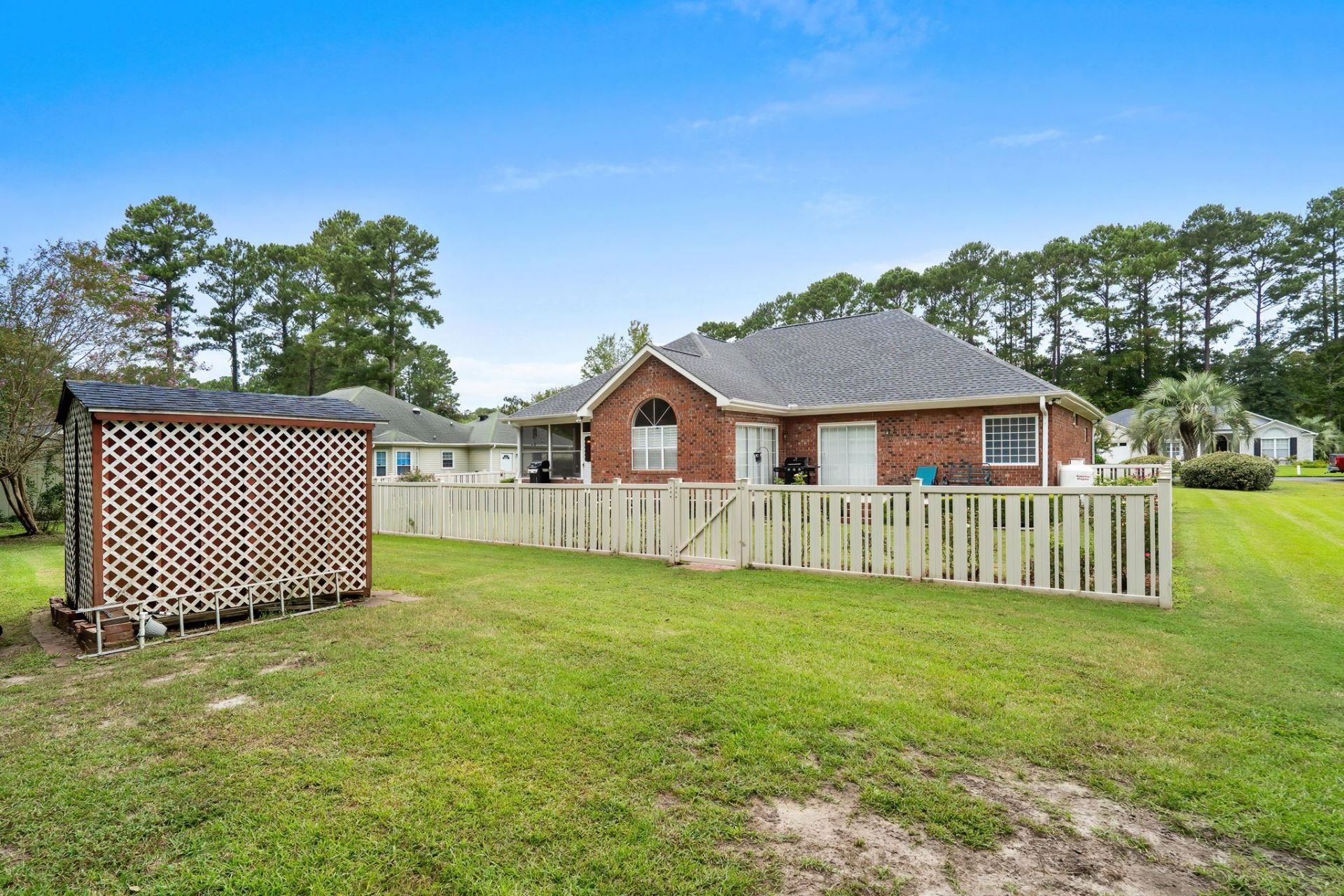 482 Shellbank Dr. Photo 45
