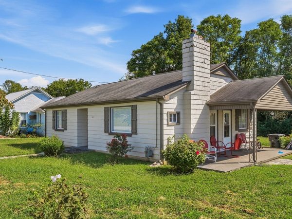 121 Walker St , Sparta, TN 38583