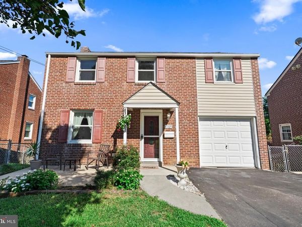 1709 ROBINSON AVENUE, HAVERTOWN, PA 19083