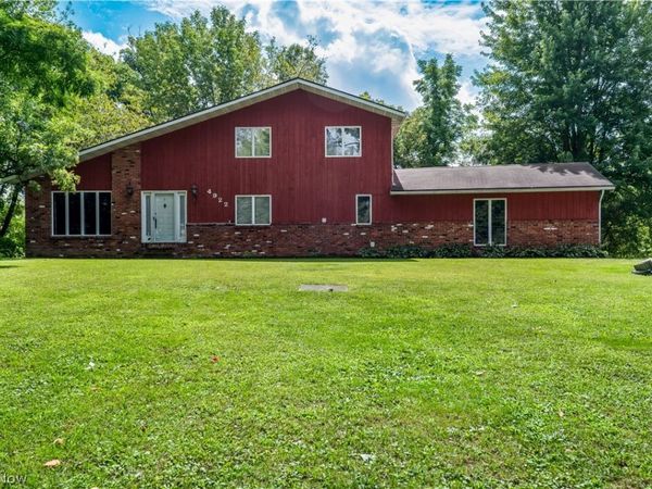 4922 S Ridge Road E, Geneva, OH 44041