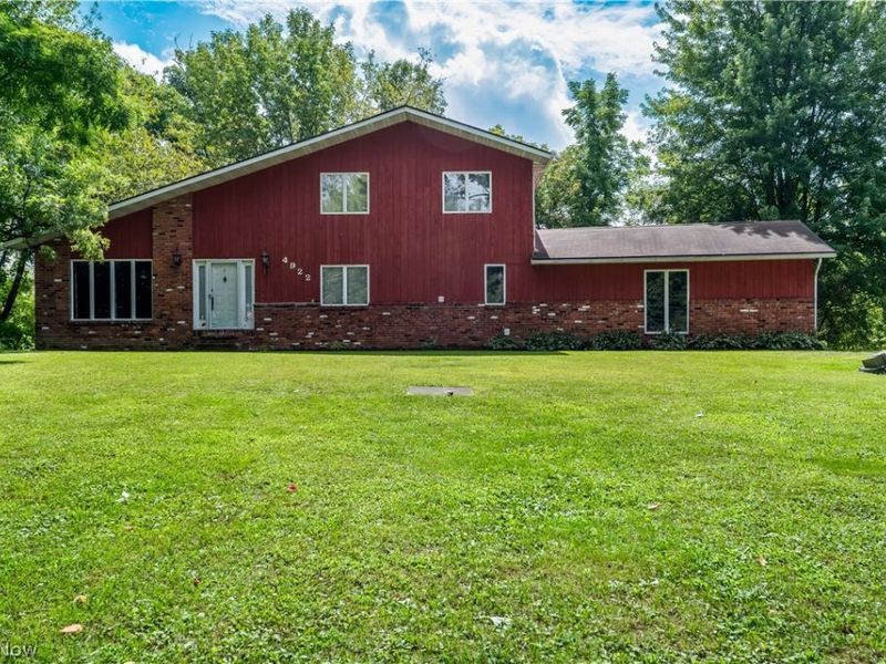 4922 S Ridge Road E, Geneva, OH 44041 Photo 1