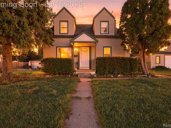 32440 Donnelly Street, Garden, Mi 48135