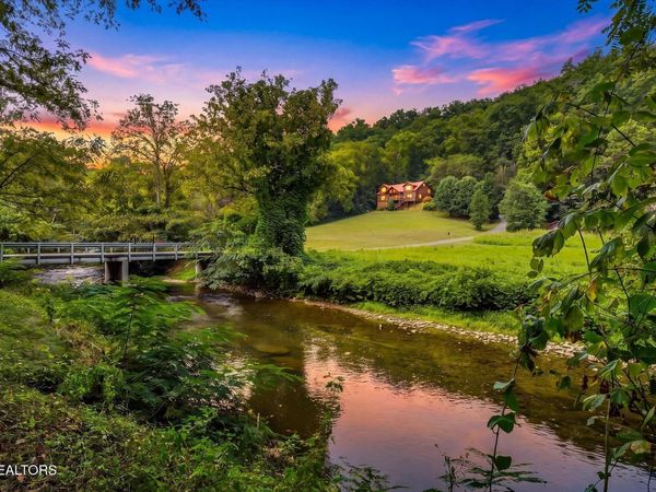 322 Mystical Creek Way , Cosby, TN 37722