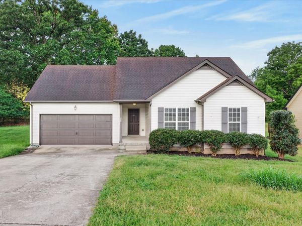 532 Tracy Lane , Clarksville, TN 37040