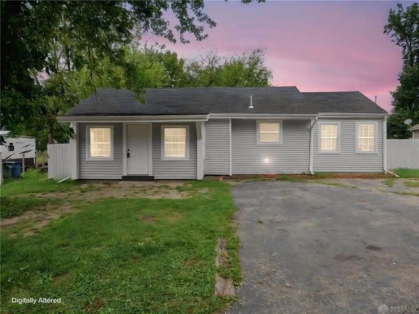 629 Little Meadow Drive, Dayton, OH 45404