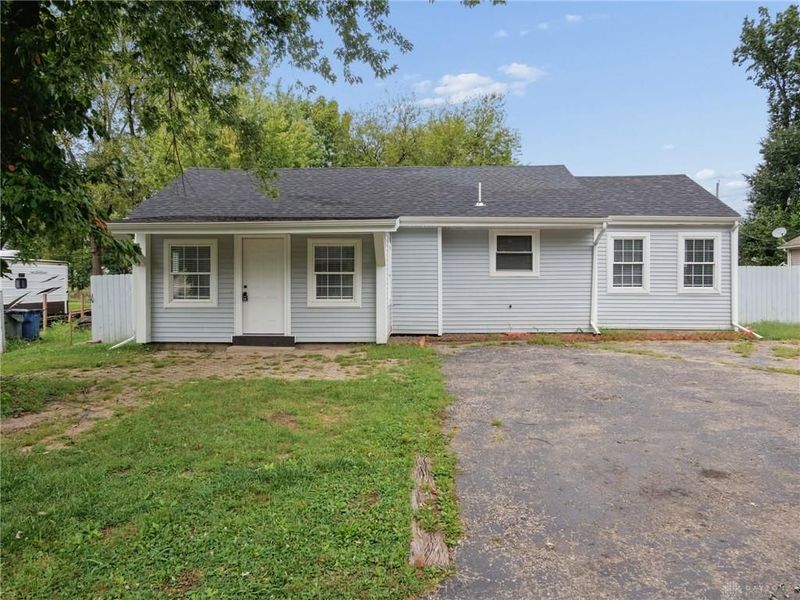 629 Little Meadow Drive, Dayton, OH 45404 Photo 2