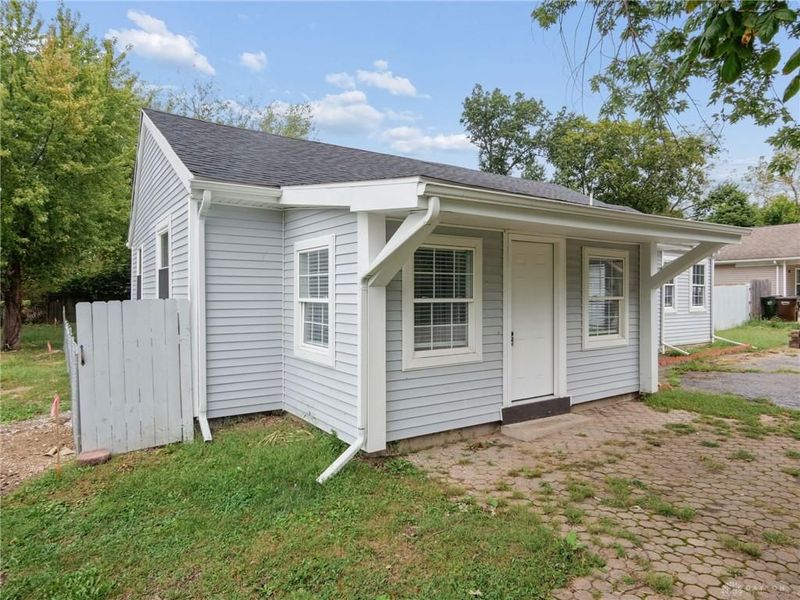 629 Little Meadow Drive, Dayton, OH 45404 Photo 3