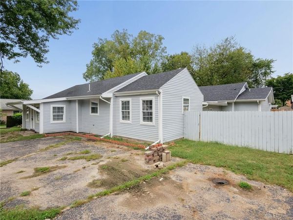 629 Little Meadow Drive, Dayton, OH 45404