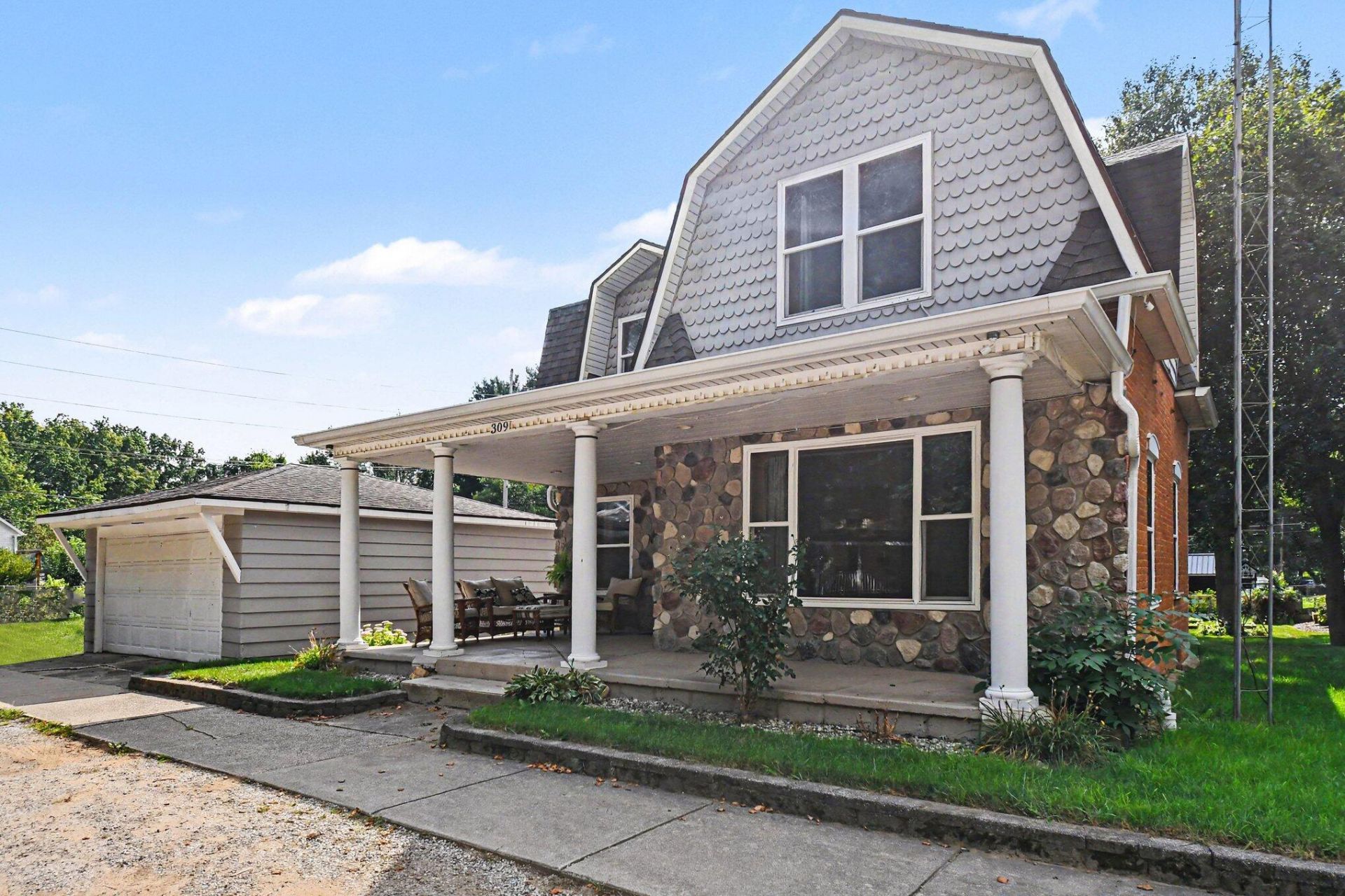 309 S Kimmel Street, Berrien Springs, MI 49103 Main Photo