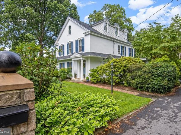 8 S PROVIDENCE ROAD , WALLINGFORD, PA 19086