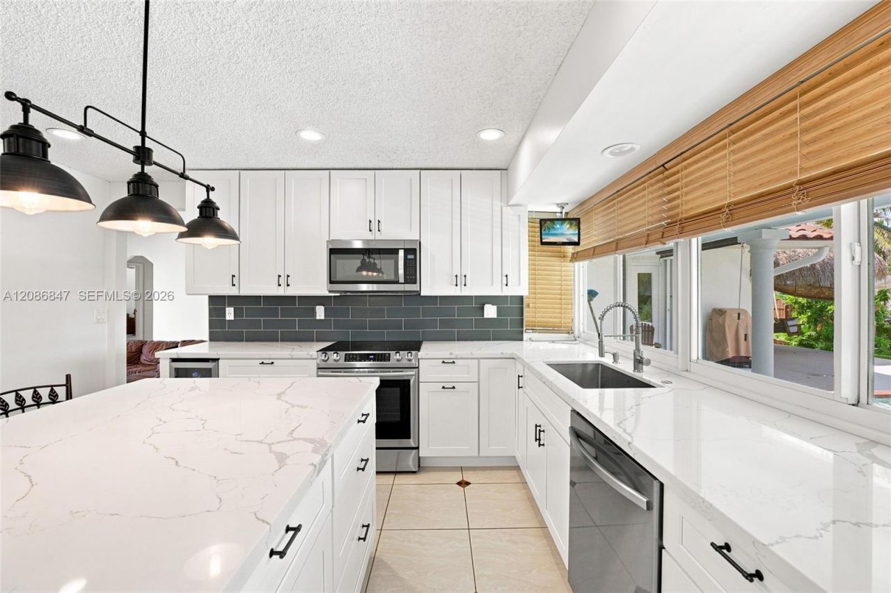511 NW 104th Ave, Plantation, FL 33324 Photo