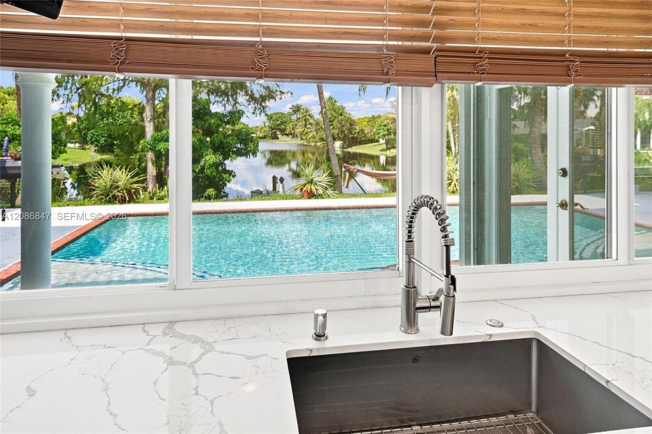 511 NW 104th Ave, Plantation, FL 33324 Photo