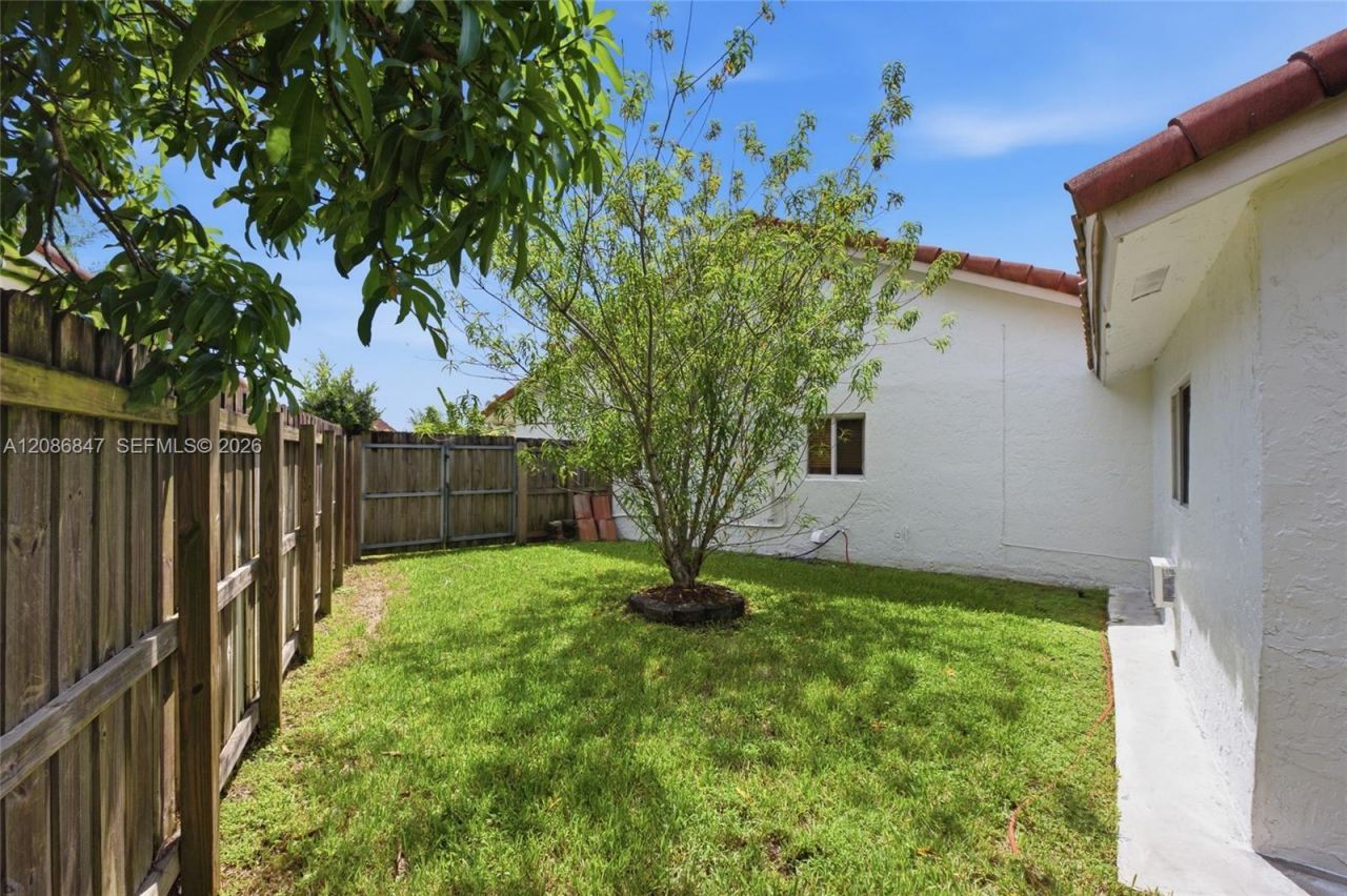 511 NW 104th Ave, Plantation, FL 33324 Photo