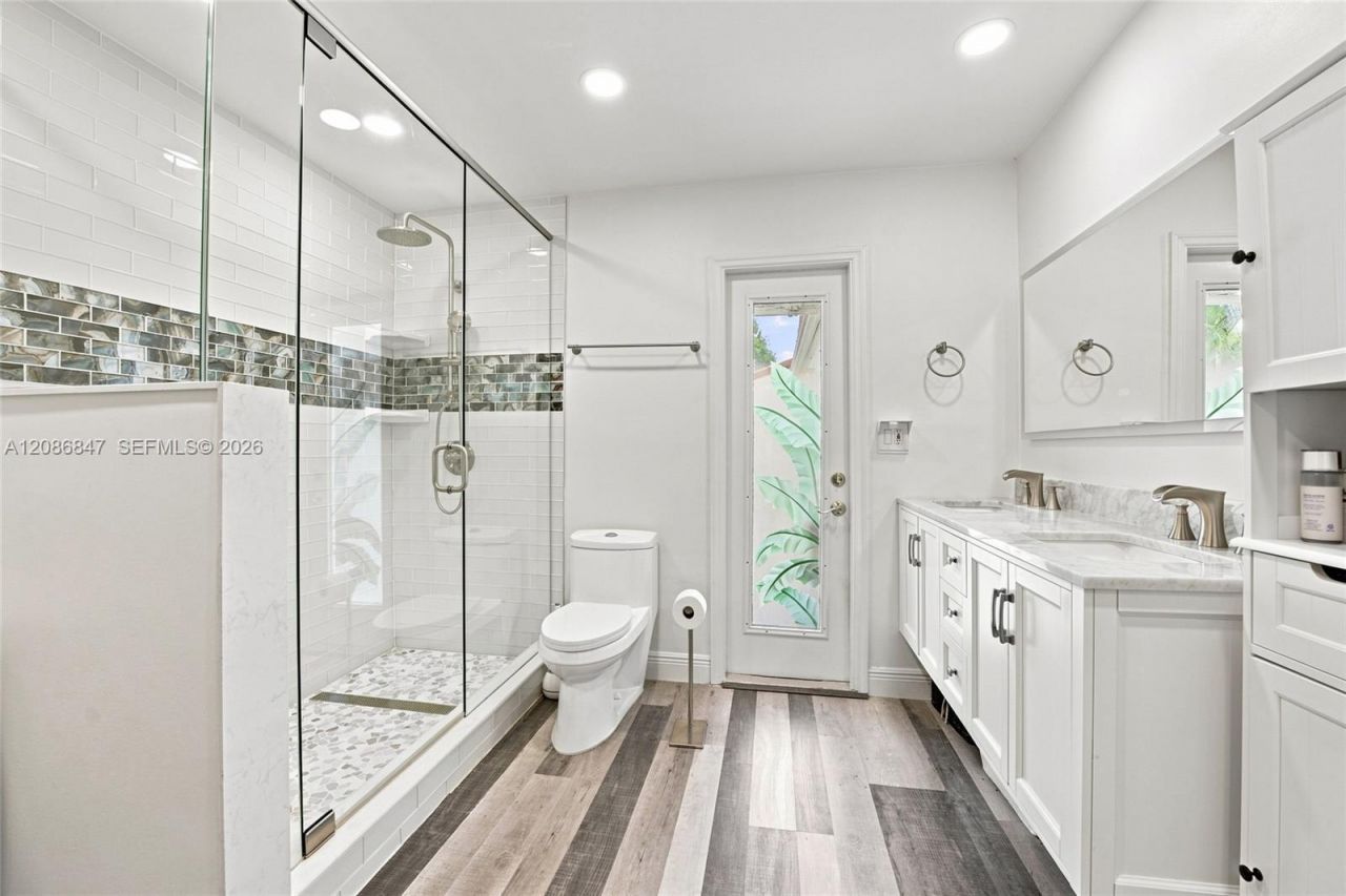 511 NW 104th Ave, Plantation, FL 33324 Photo