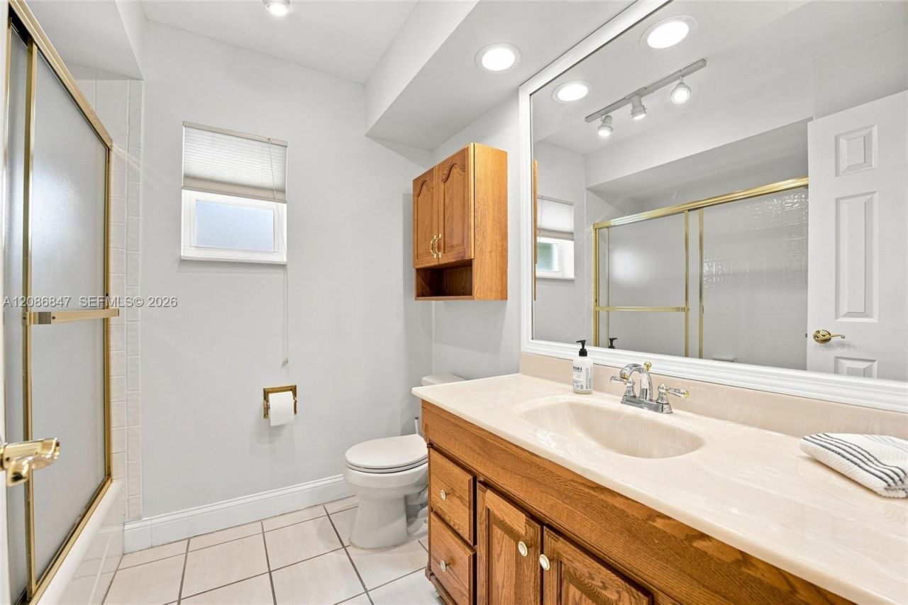 511 NW 104th Ave, Plantation, FL 33324 Photo
