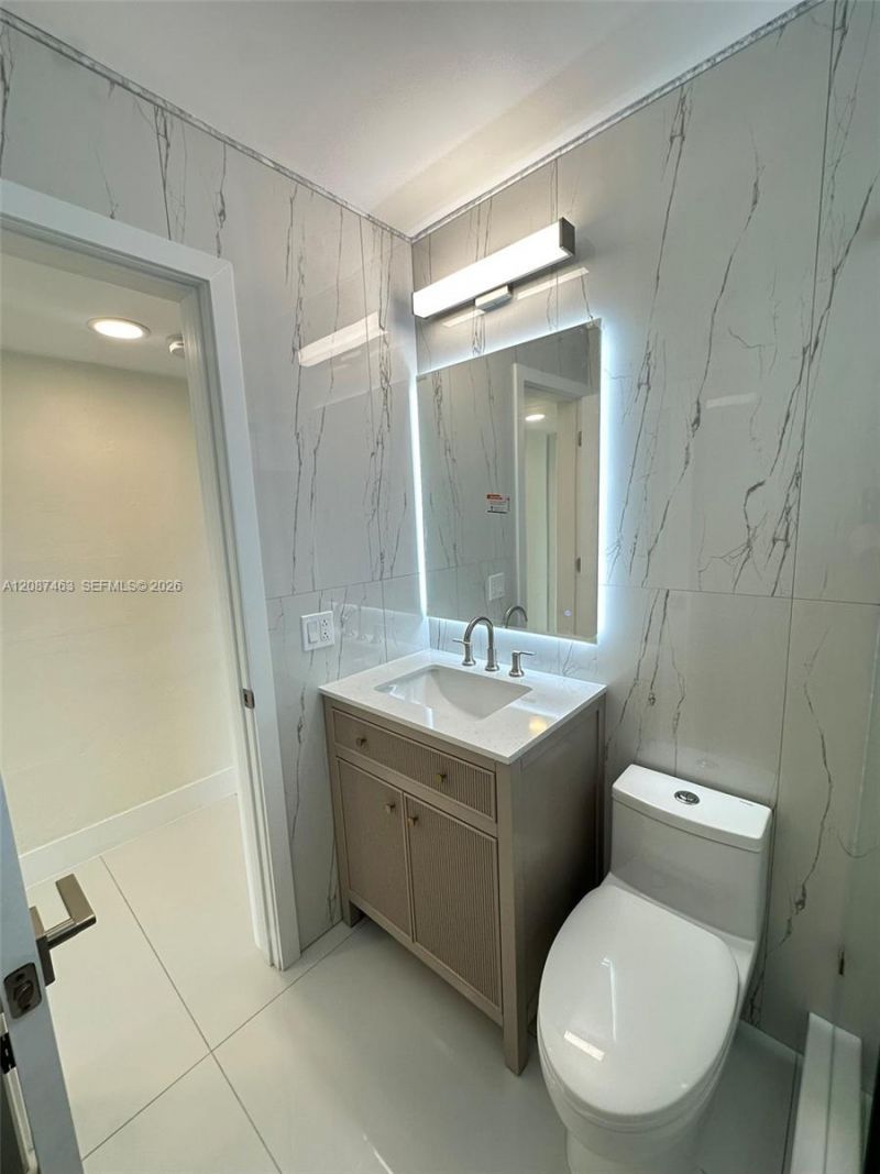 921 Jefferson Ave, Unit 4E, Miami Beach, FL 33139 Photo