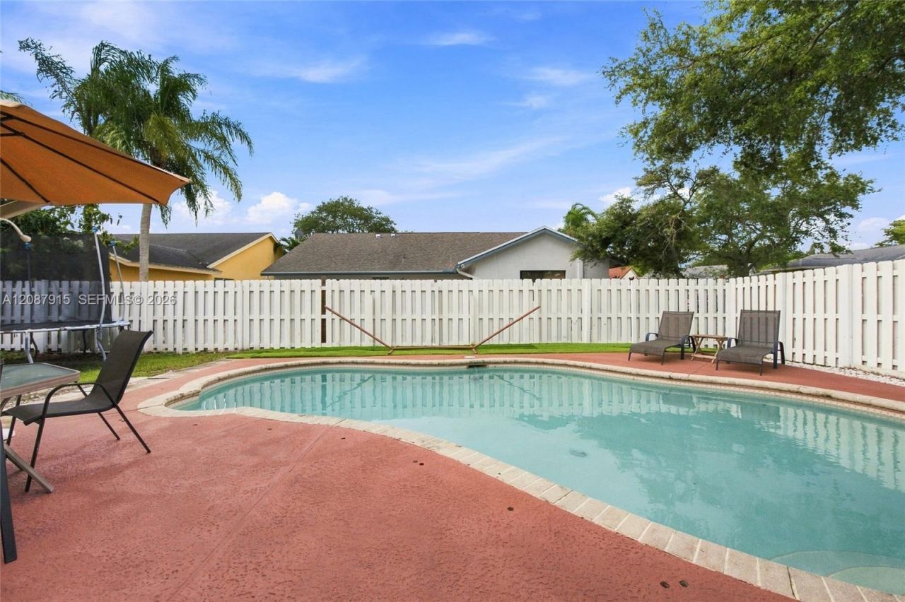 5346 NW 99th Way, Coral Springs, FL 33076 Photo